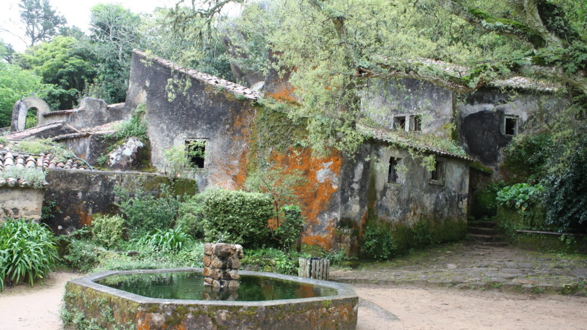 Convento dos Capuchos, à Sintra, a déjà rouvert au public.