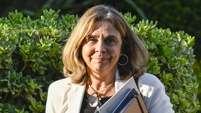 Caos no SNS: 3 bebés morrem em 3 semanas. 