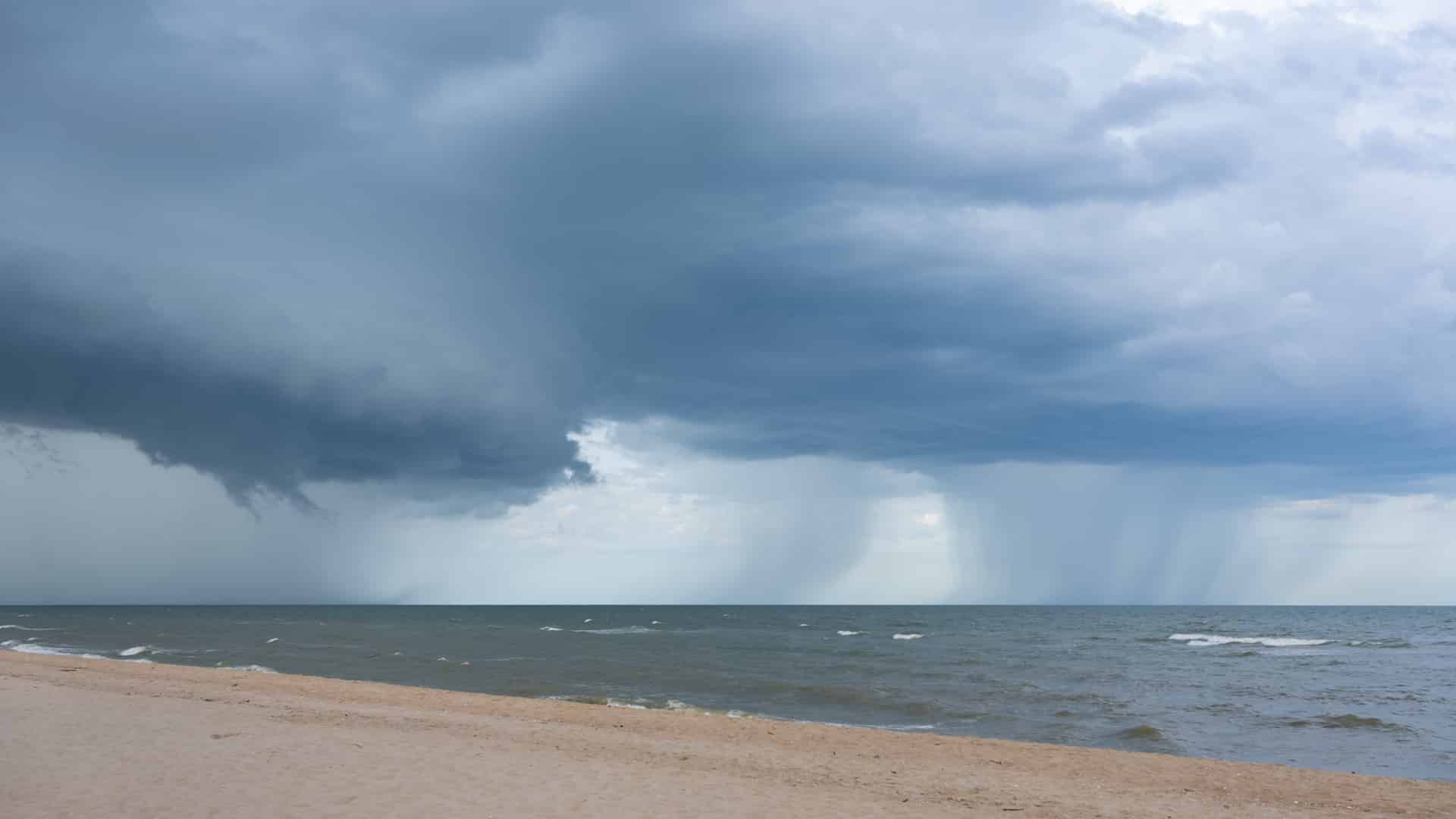 Dimanche sera nuageux avec de la faible pluie, mais les thermomètres montent.