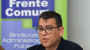 Frente Comun défile jusqu'à São Bento pour une augmentation intermédiaire des salaires.