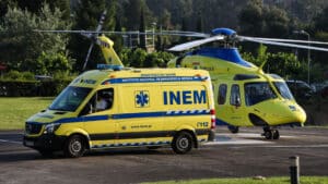 Gulf Med blâme le gouvernement et l'INEM pour les retards dans l'appel d'offres pour les hélicoptères.