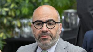 "Il n'y a pas de solution au problème du logement sans plus de logement public."