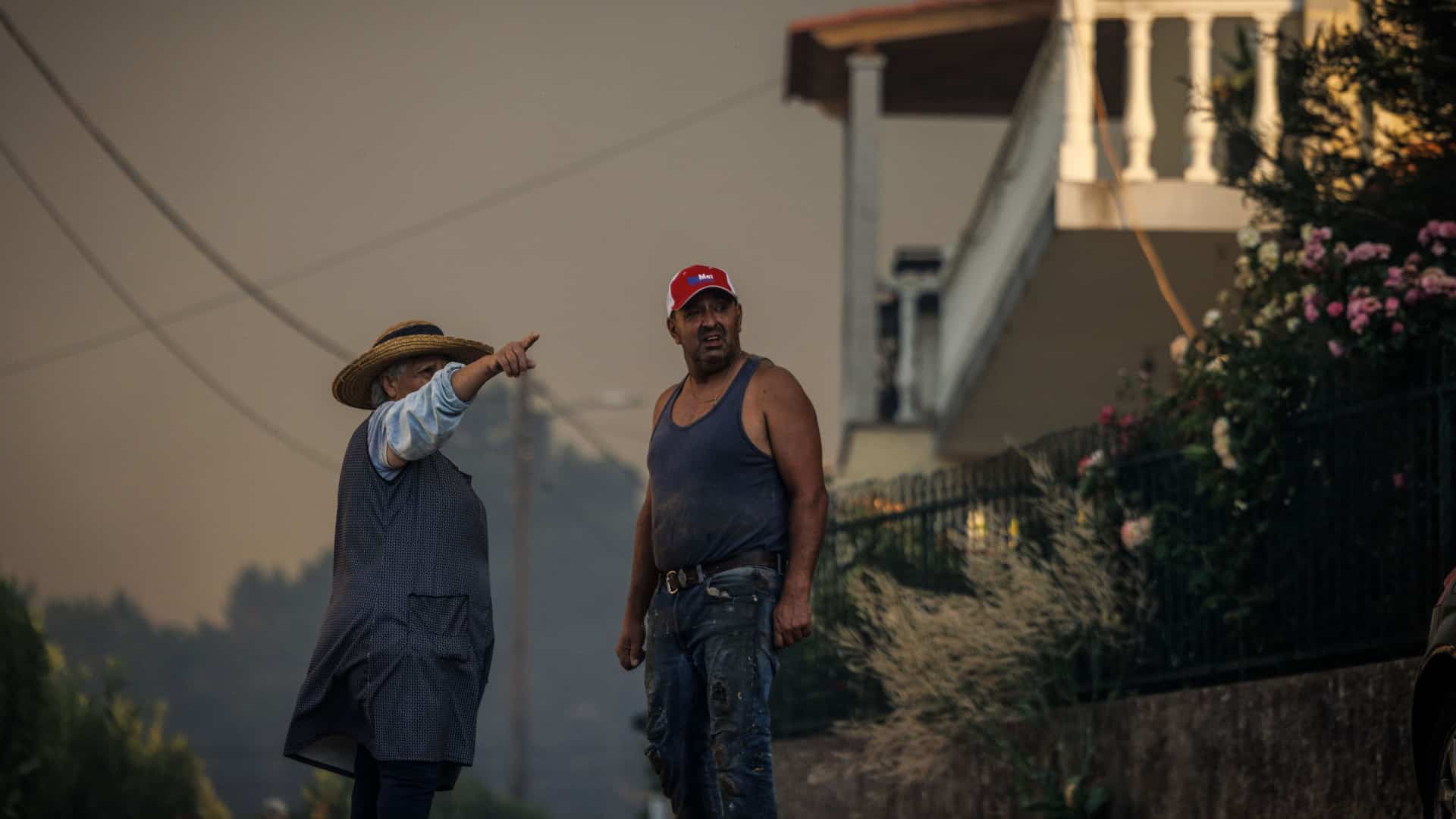 Incendie. Habitants de deux villages de Sabrosa évacués.