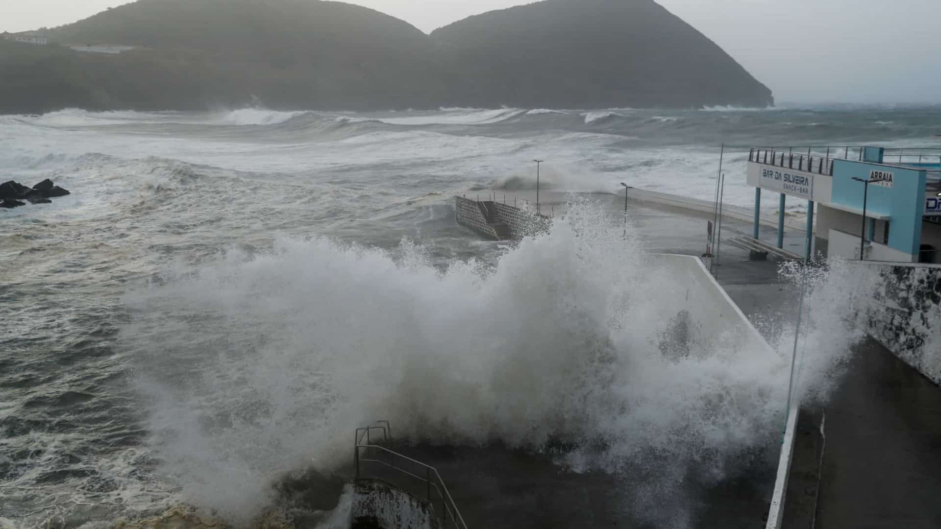 IPMA prolonge l'avertissement jaune dans le groupe central des Açores en raison de la pluie.