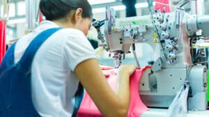 La Chine perd du terrain mondial dans le secteur de l'habillement et d'autres marchés sont en croissance.