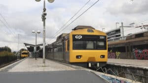 La circulation ferroviaire sur la ligne de Cascais "a été totalement rétablie".