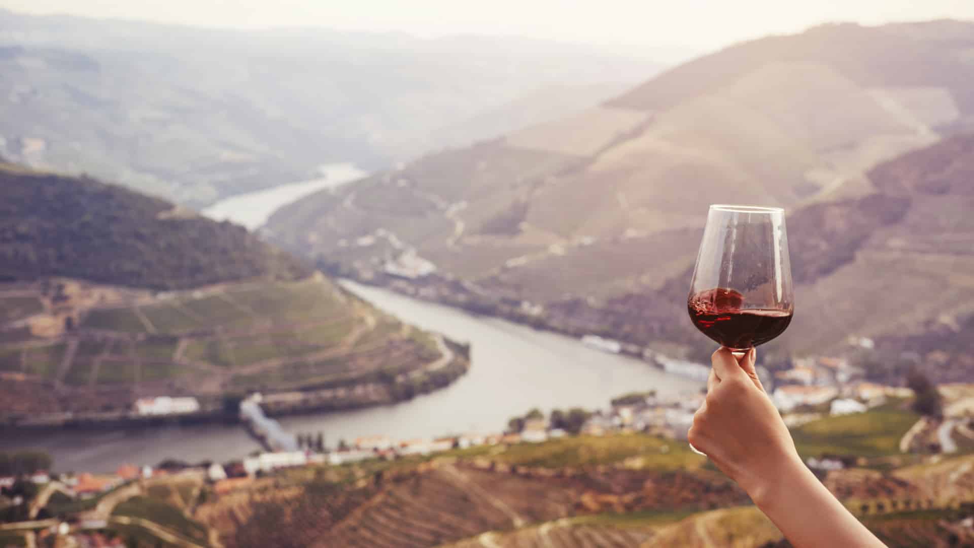 La CNA exige des mesures après l'annonce de la réduction de la production de vin de Porto.