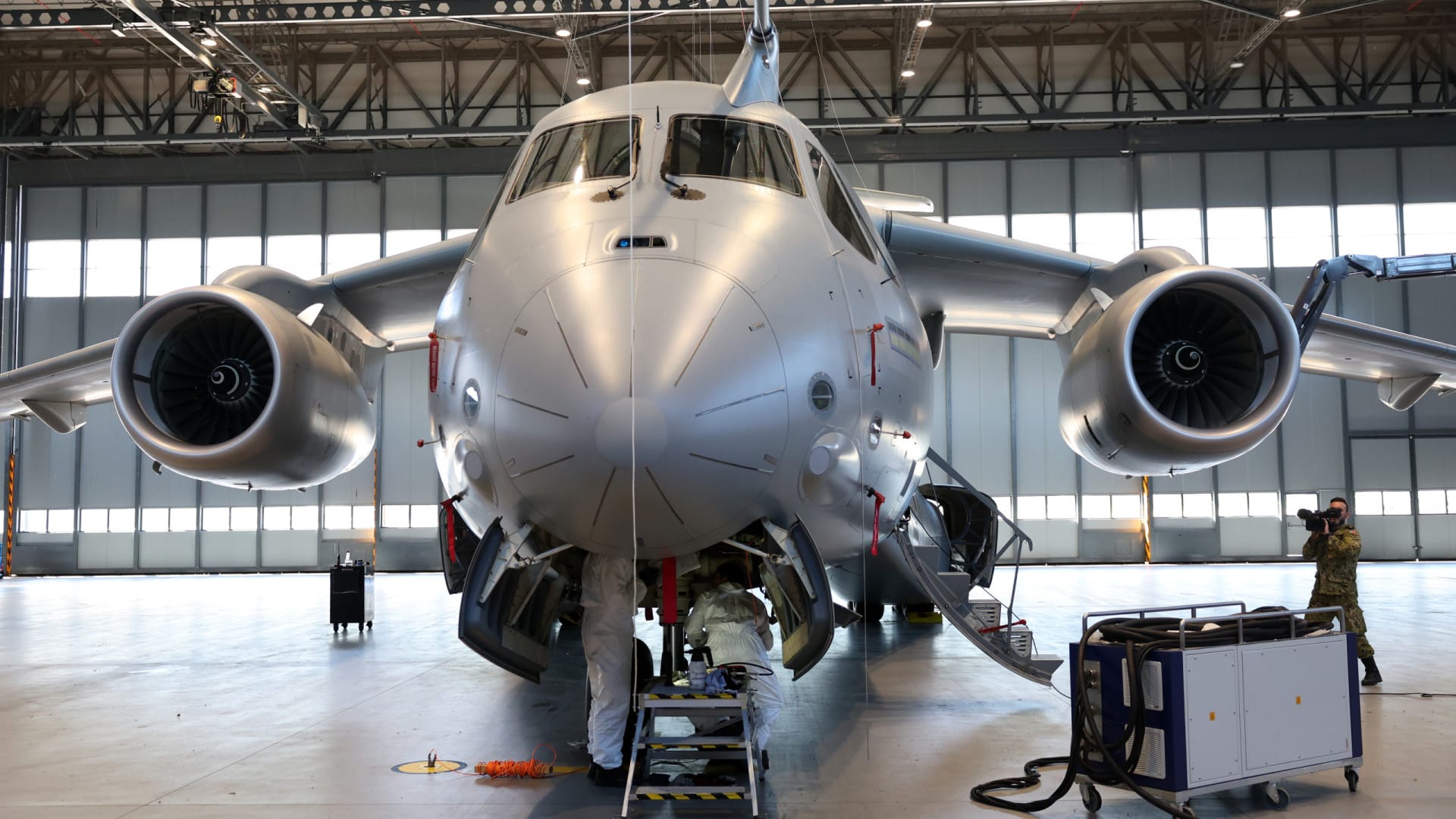 La Force aérienne a reçu aujourd'hui le troisième avion KC-390 livré par Embraer.
