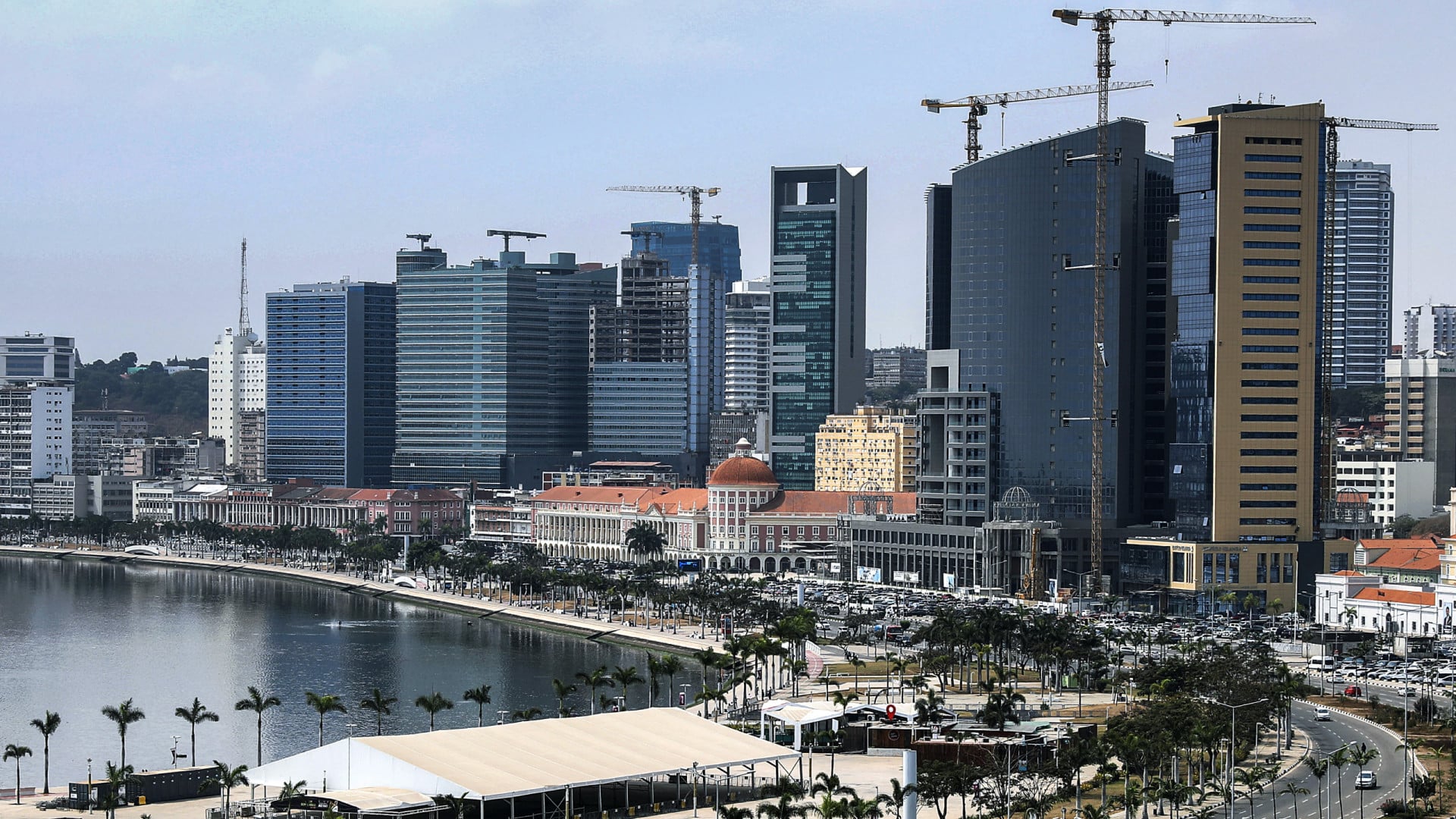 L'Angola a "urgemment" besoin d'une voie cohérente pour une croissance robuste.