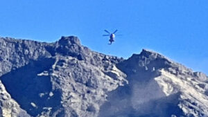 L'Armée de l'Air partage des images du "sauvetage complexe" d'un touriste sur le Pico.
