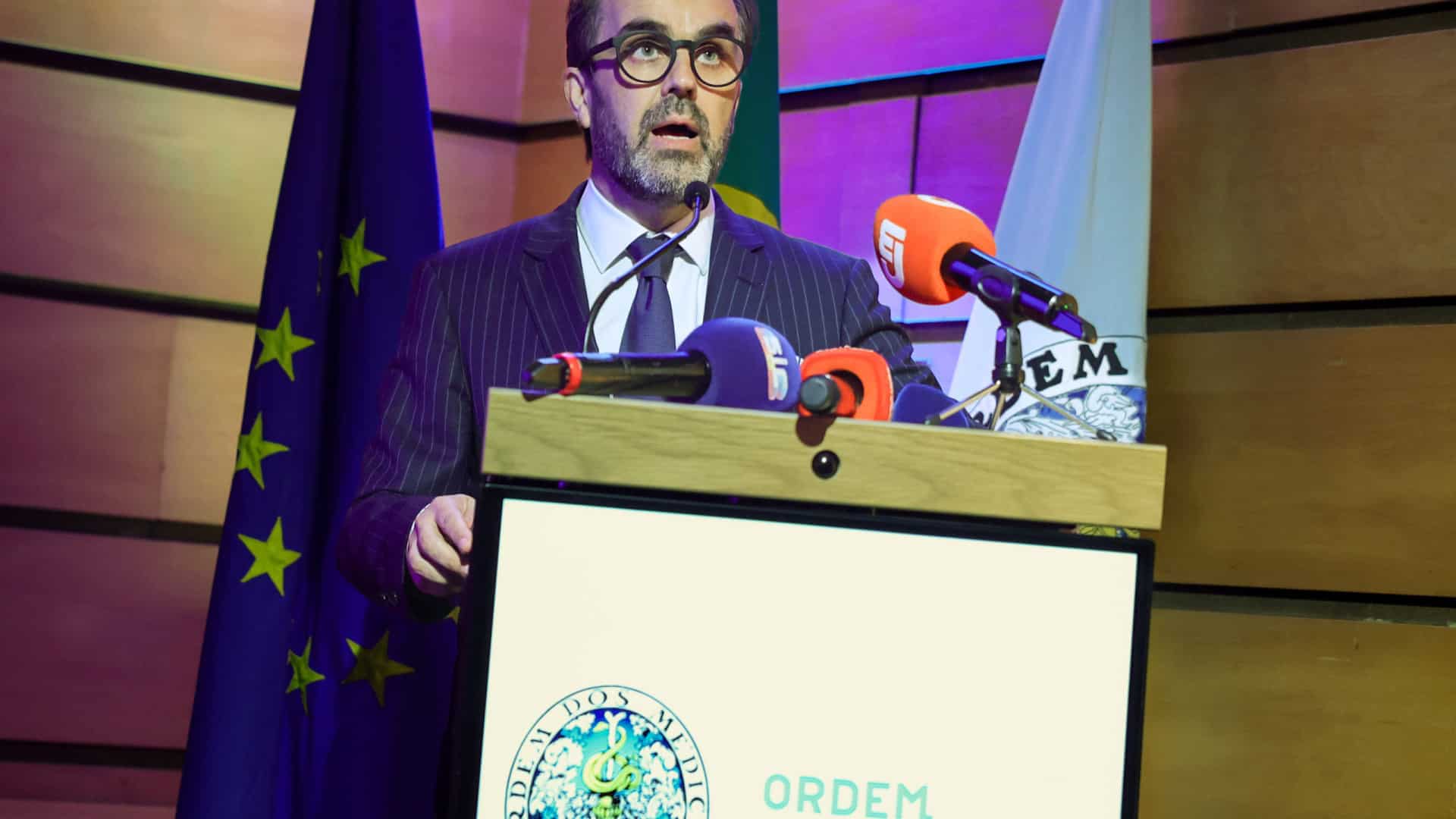 Le Bâtonnier pointe des défaillances dans le SNS après "un autre cas tragique" de femme enceinte.