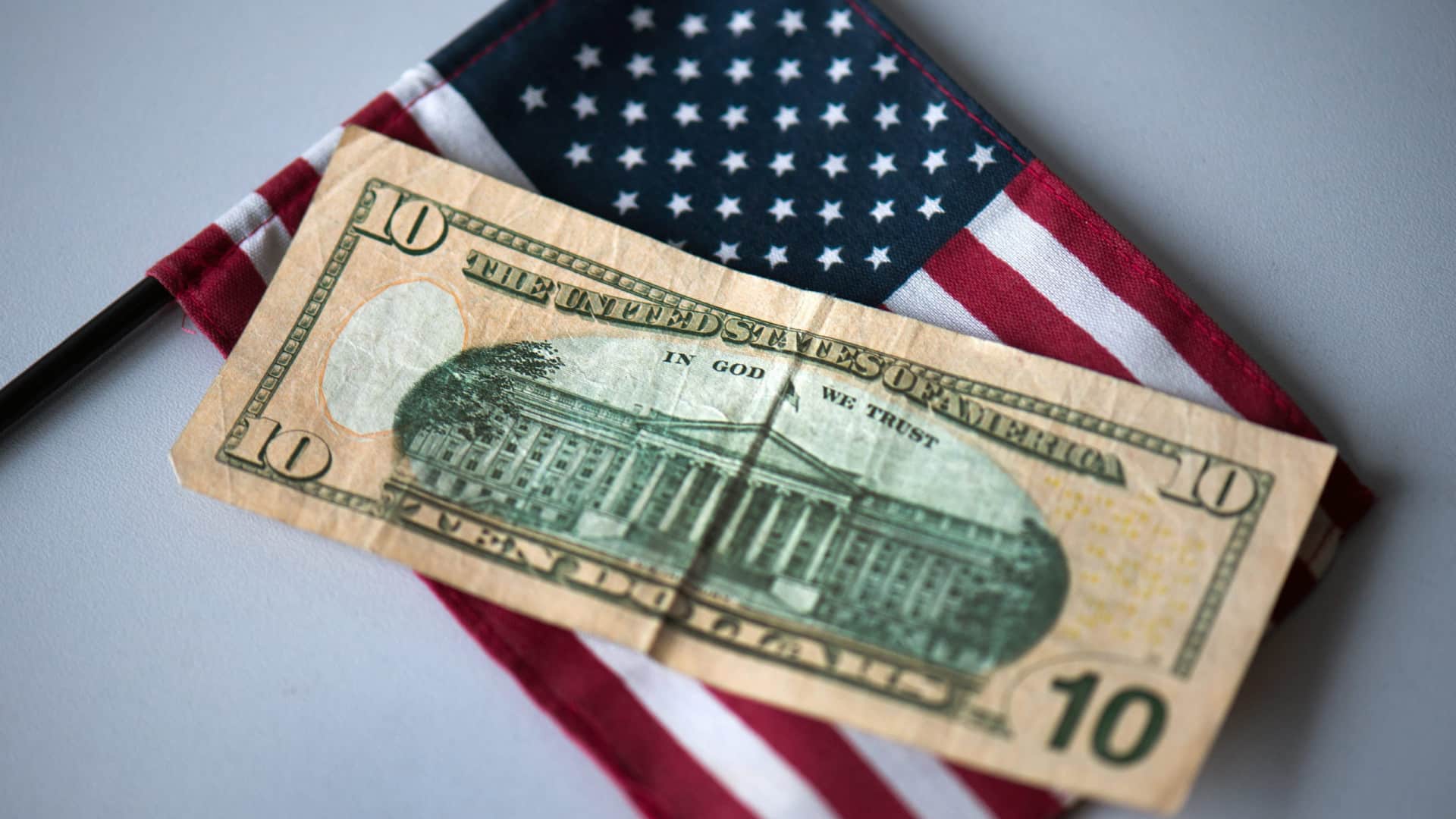 Le déficit public des États-Unis augmente (malgré des recettes douanières accrues)