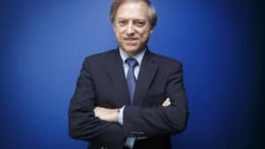 Le directeur clinique de Santa Maria dit ne rien savoir de son départ.