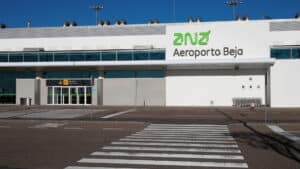 Le gouvernement renforce le potentiel de l'aéroport de Beja dans la défense aéronautique