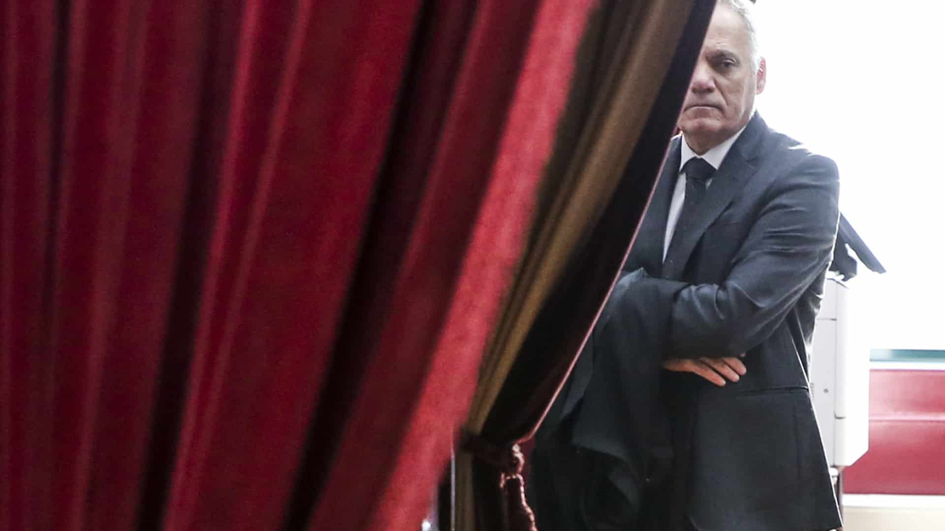 Le PGR exclut du concours les magistrates qui vont prendre un congé de maternité.