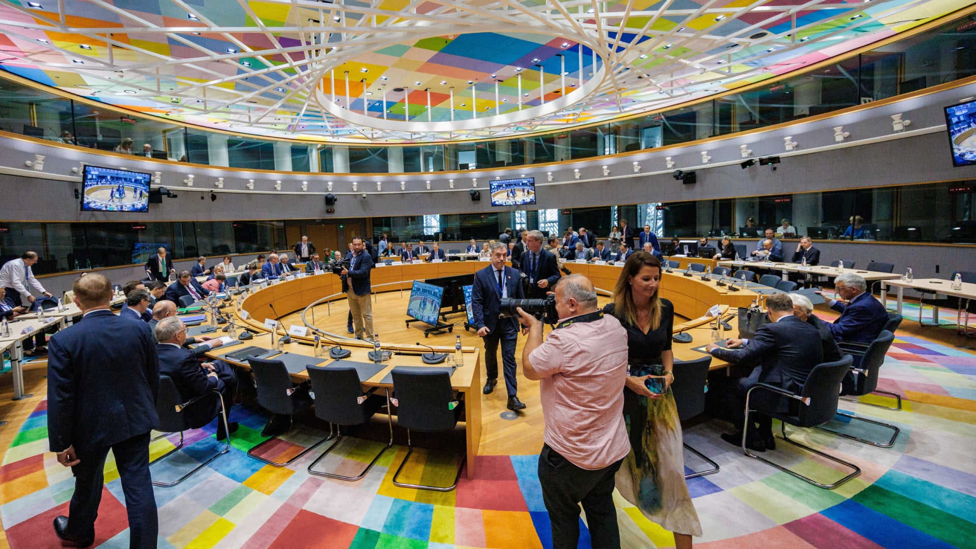 Le Portugal avec l'aval de l'UE pour dépenser en défense sans compter pour le déficit.