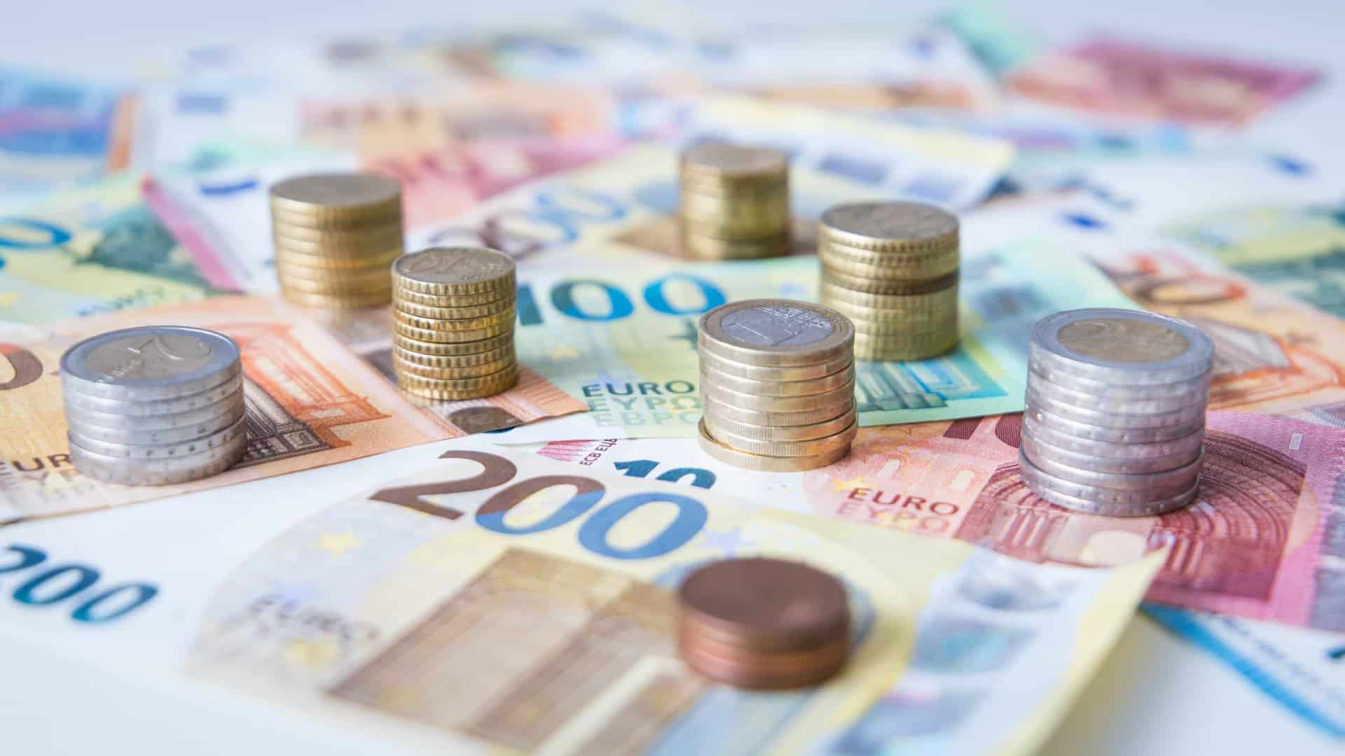 Le Portugal se finance à hauteur de 1,260 millions en dette à six et 27 ans.