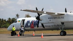 Le PR mozambicain déclare que le gestionnaire de la société d'État LAM va continuer dans la compagnie.