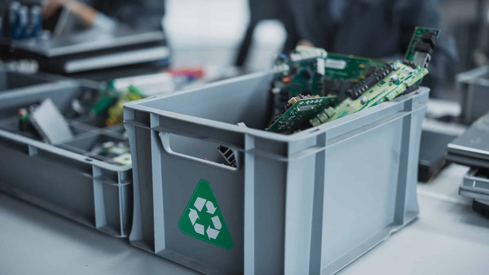 Le recyclage des équipements électriques usagés a augmenté de 57 % au premier semestre.