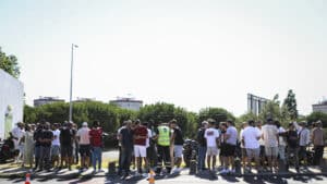 Le syndicat accuse Menzies et TAP de violer la loi sur la grève et dépose des plaintes pénales.