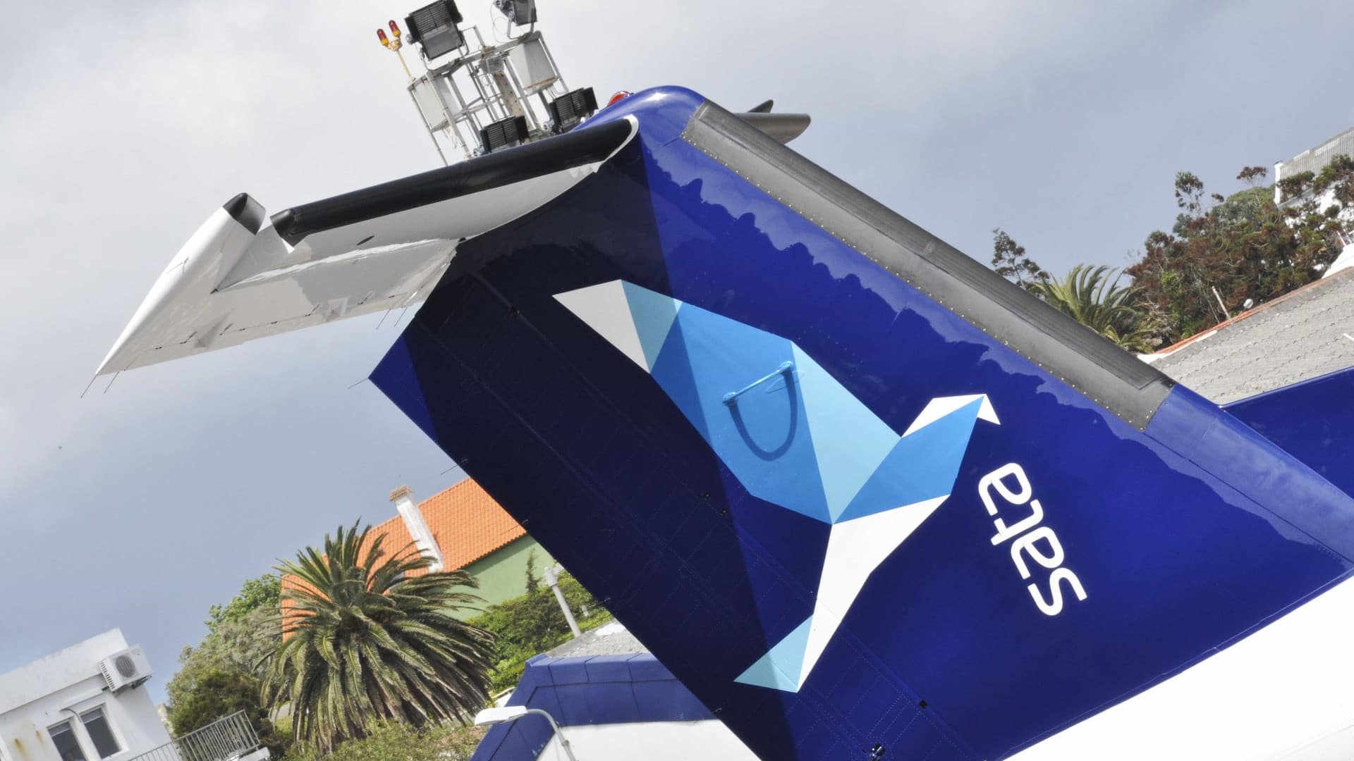 Le Tribunal Arbitral décrète des services minimaux pour la grève à la SATA Air Açores.