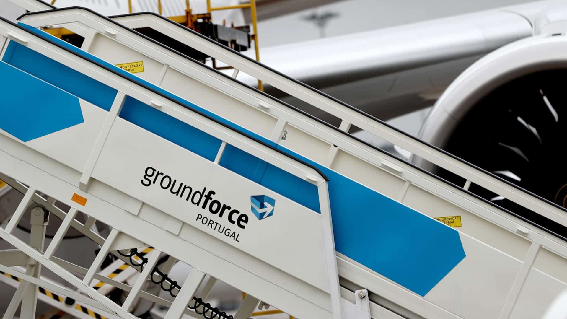 Le Tribunal Arbitral décrète des services minimums pour les grèves dans les aéroports.