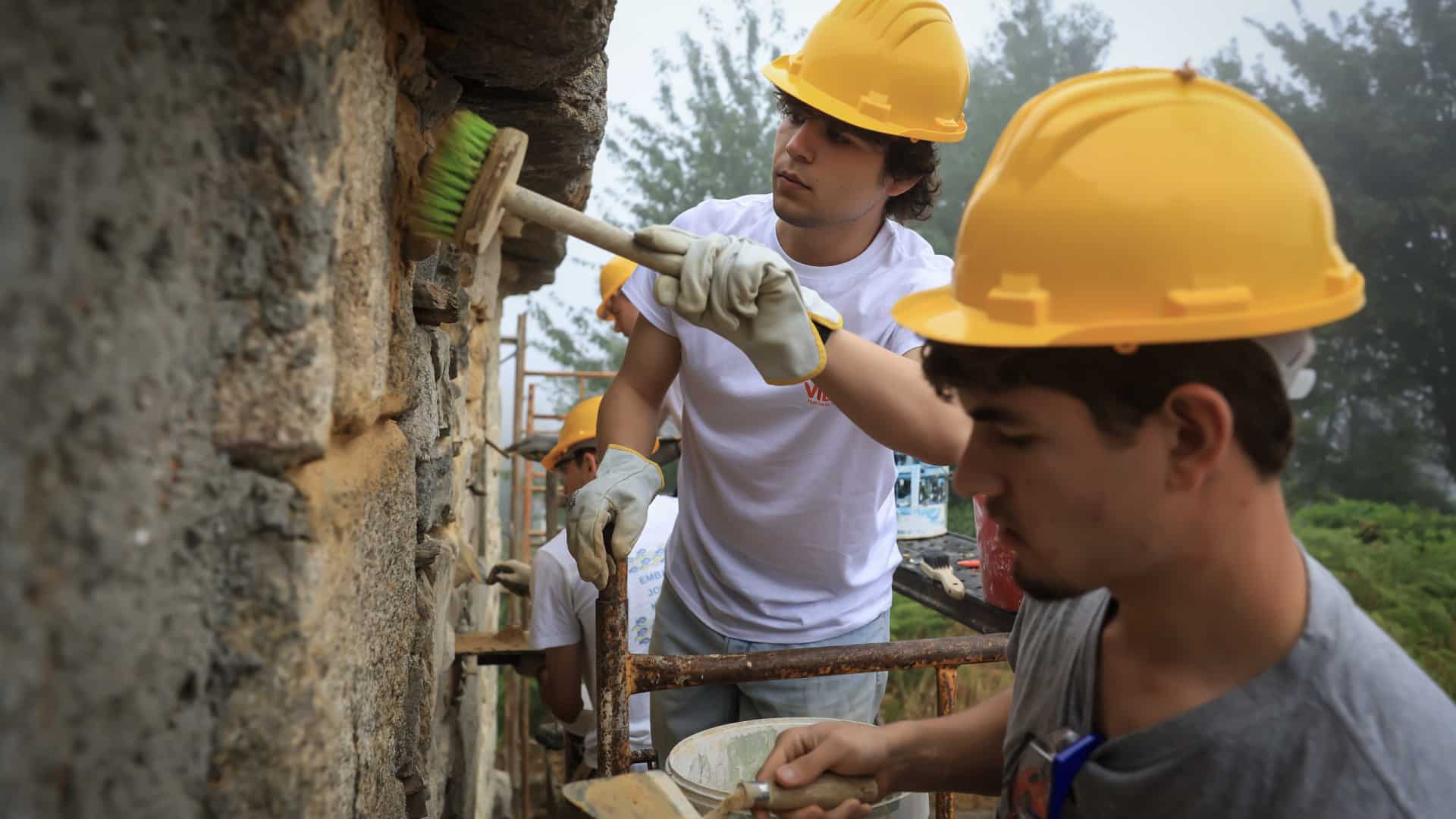 L'effort des étudiants universitaires aide à réhabiliter une maison à Sever do Vouga