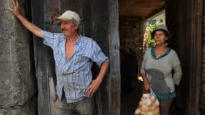L'entraide des habitants du Seixo a aidé à protéger le village entouré par les flammes.