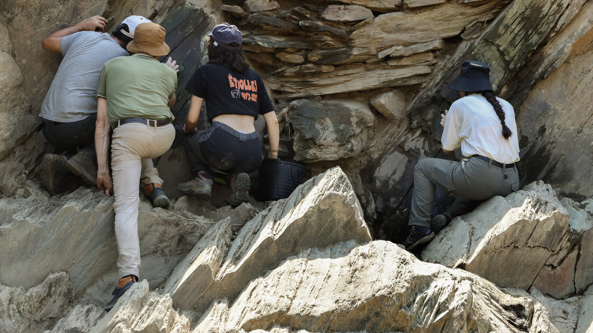 Les archéologues enquêtent sur la présence humaine dans la vallée du Côa.