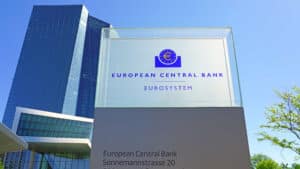 Les bourses européennes en baisse après que la BCE a maintenu ses taux directeurs.