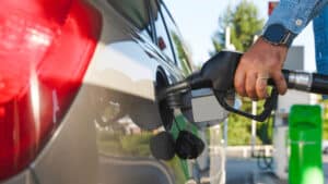 Les carburants deviennent plus chers aujourd'hui, mais suivez ce conseil pour économiser.