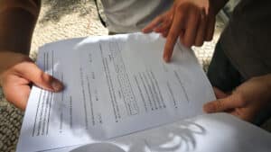 Les écoles attendent encore les résultats des examens de 9e année.
