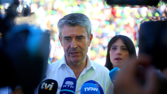 Carneiro admite que acordo comercial com imposição de tarifas não é ideal