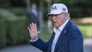 Les États-Unis et l'UE parviennent à un accord. Trump impose des tarifs de 15 % à l'Union européenne.