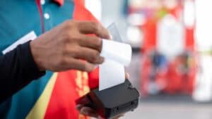 Les impôts représentent la moitié du prix de l'essence et du diesel : Les valeurs
