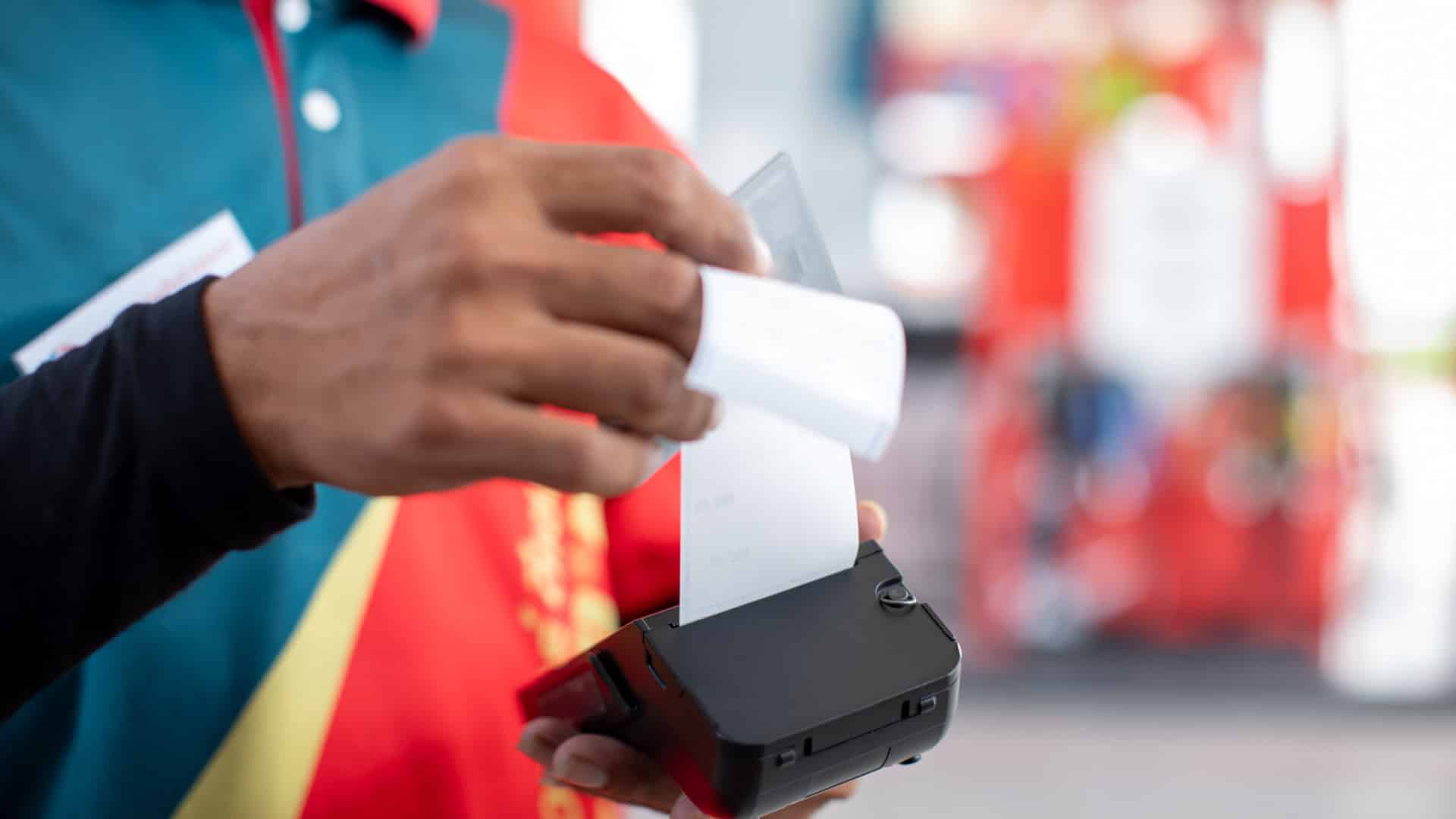 Les impôts représentent la moitié du prix de l'essence et du diesel : Les valeurs