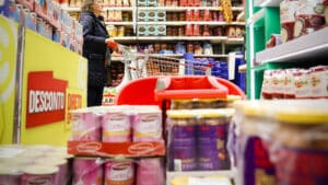 Les ventes dans le commerce augmentent de 3,3 au 2e trimestre.