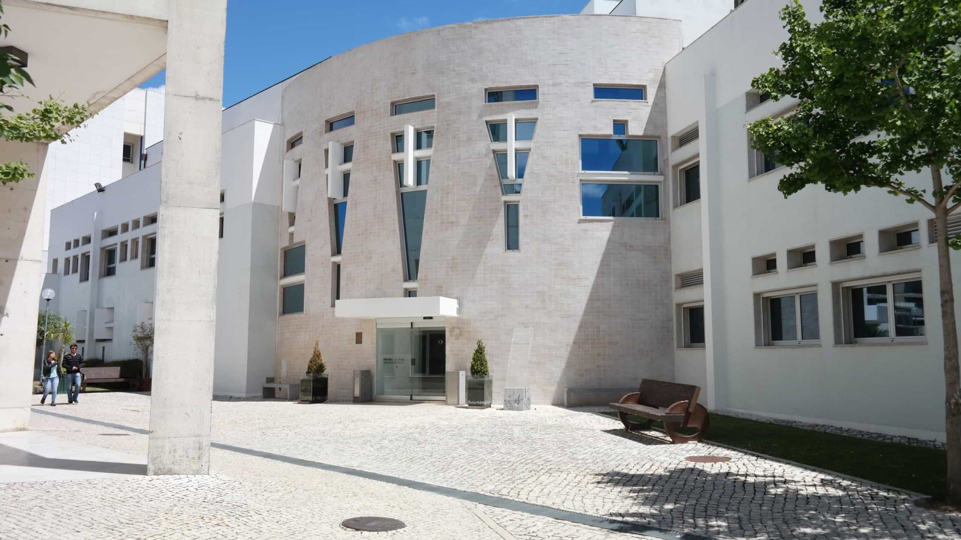 L'ISCTE va former 45 jeunes en Angola pour développer de petites entreprises.