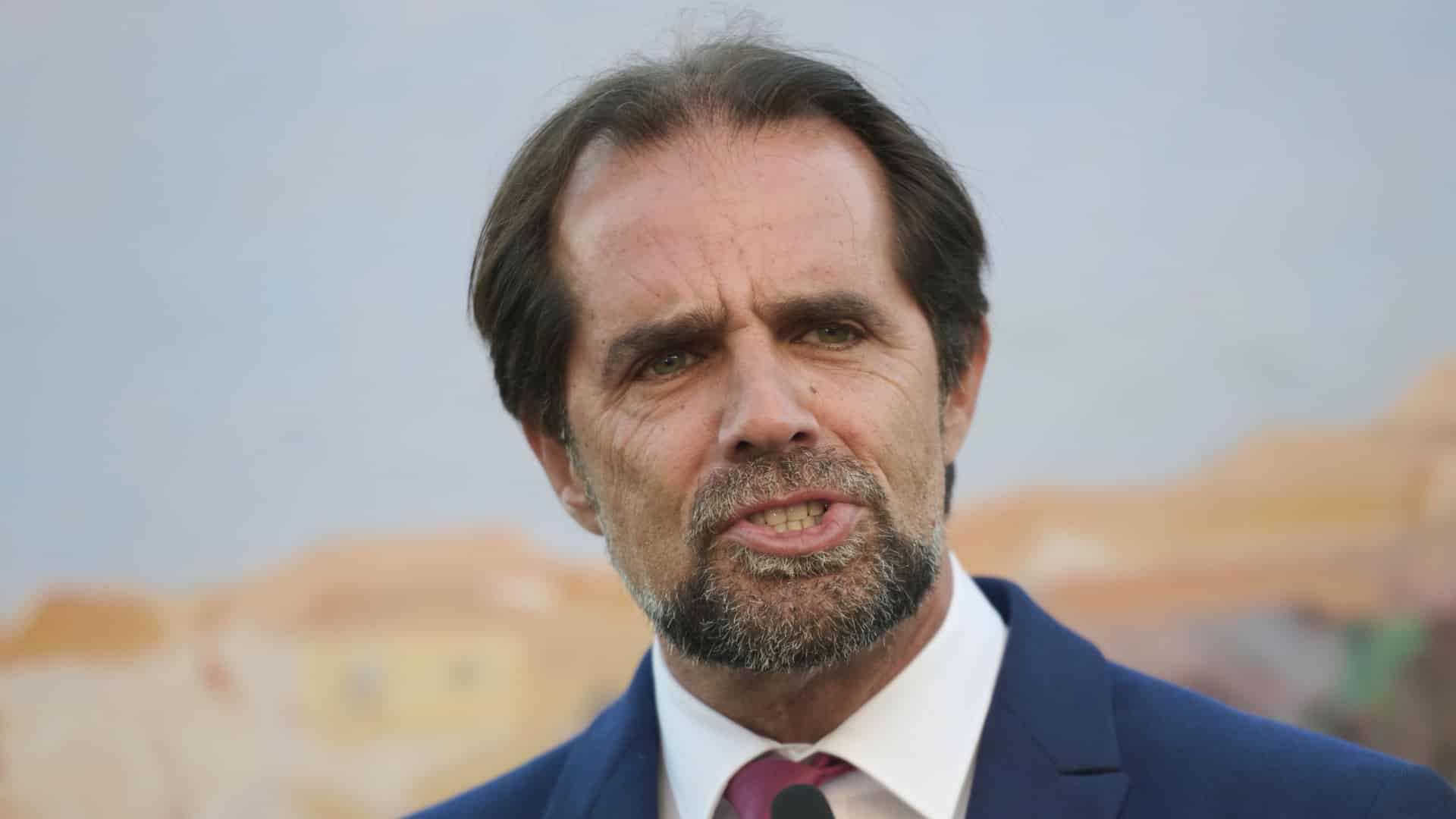 Miguel Albuquerque déplore la mort de son "cher ami" Luís Jardim.