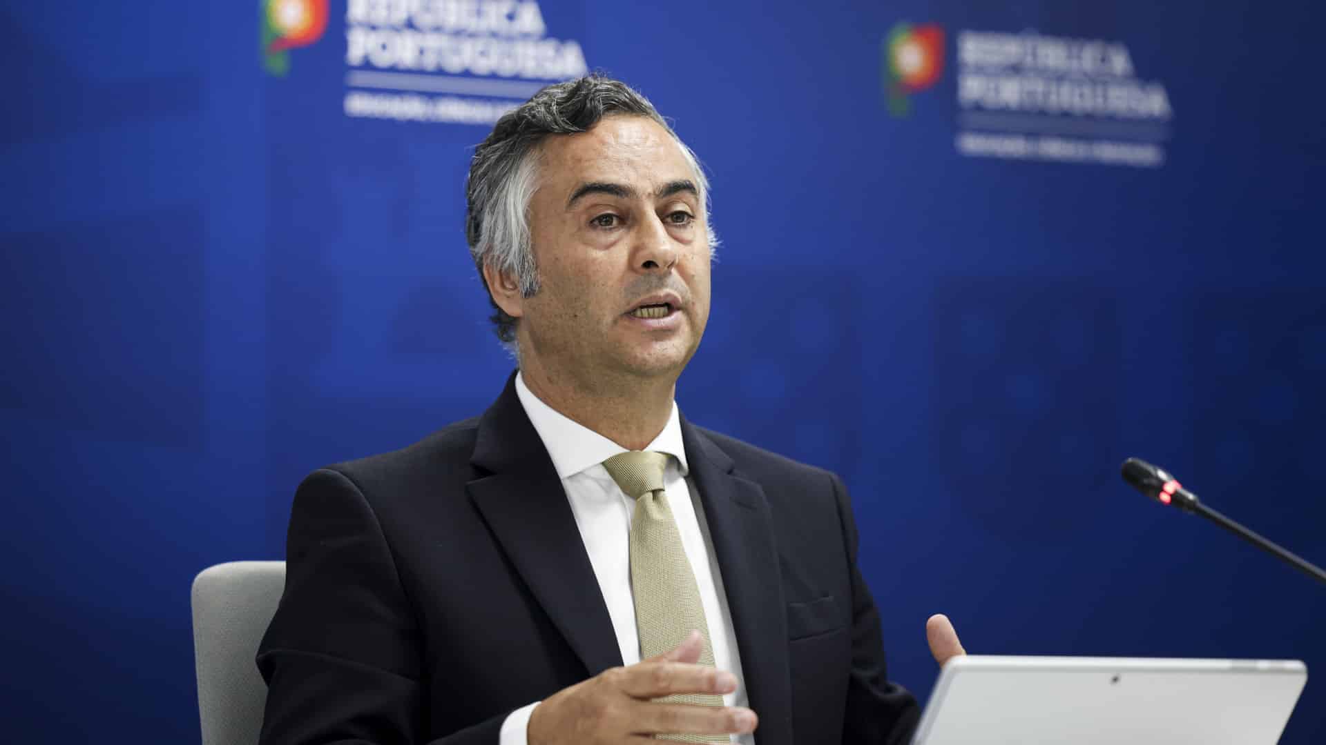 Ministre : cours de citoyenneté avec une nouvelle orientation, sans laisser tomber les thèmes.