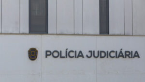 Préventive pour un homme arrêté pour abus d'un mineur de 16 ans à Lisbonne