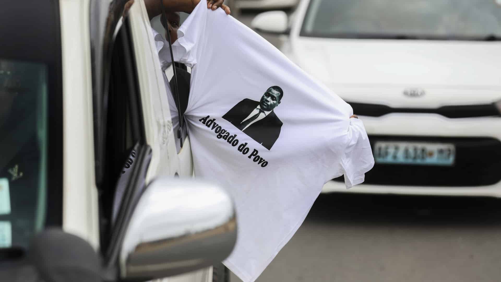 Prix Nelson Mandela attribué à un avocat assassiné à Maputo