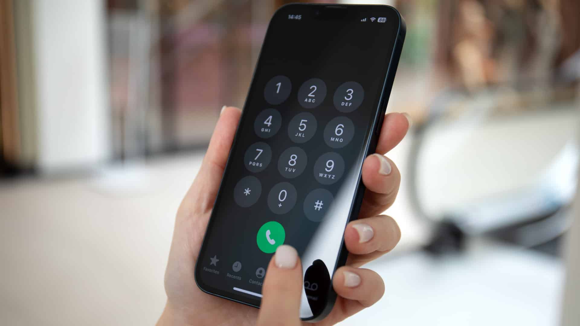 PSP et Deco alertent sur l'utilisation de numéros falsifiés dans les fraudes. Que faire ?