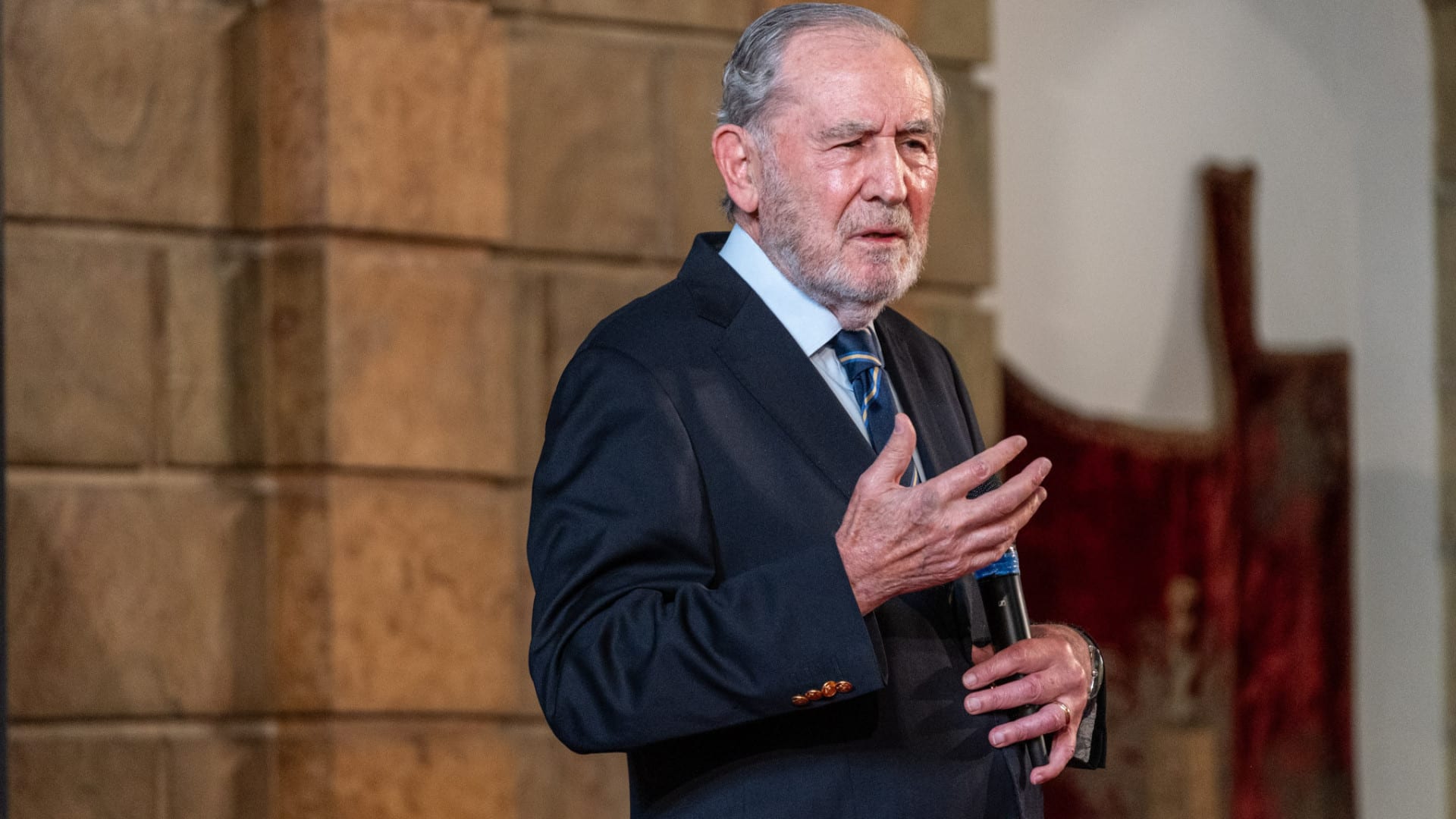 Ramalho Eanes a un accident de la route à Alcácer do Sal