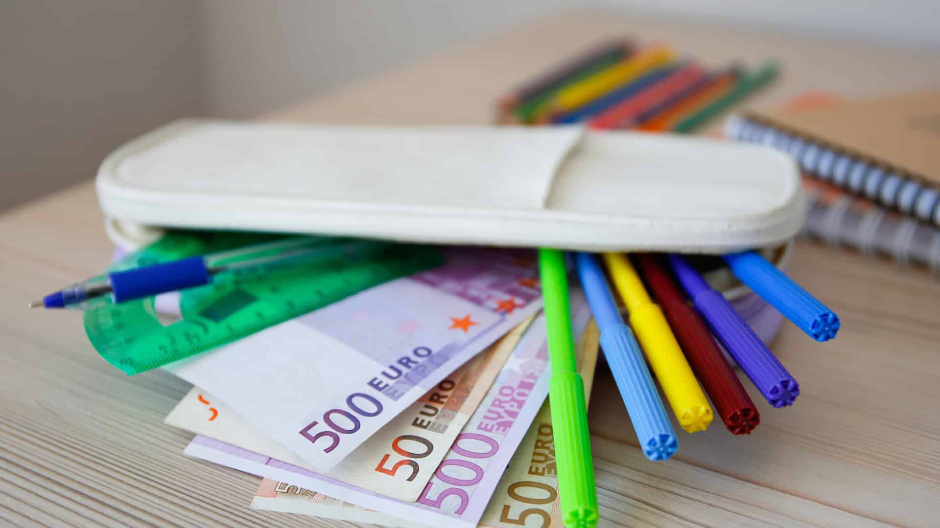 Repas et pas seulement : Qui a droit à l'action sociale scolaire et ce qu'elle inclut