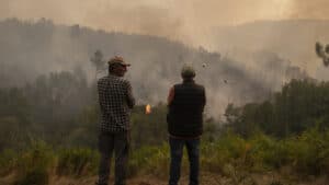 Températures proches de 40º et plus de 80 communes en danger d'incendie.