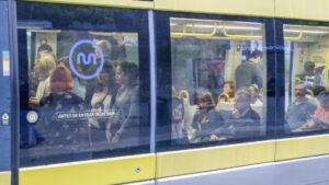 Un blessé léger dans une collision entre un autobus et un métro à Vila do Conde.