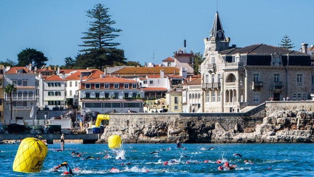 Nadador espanhol morre em prova na Baía de Cascais. Tinha 53 anos
