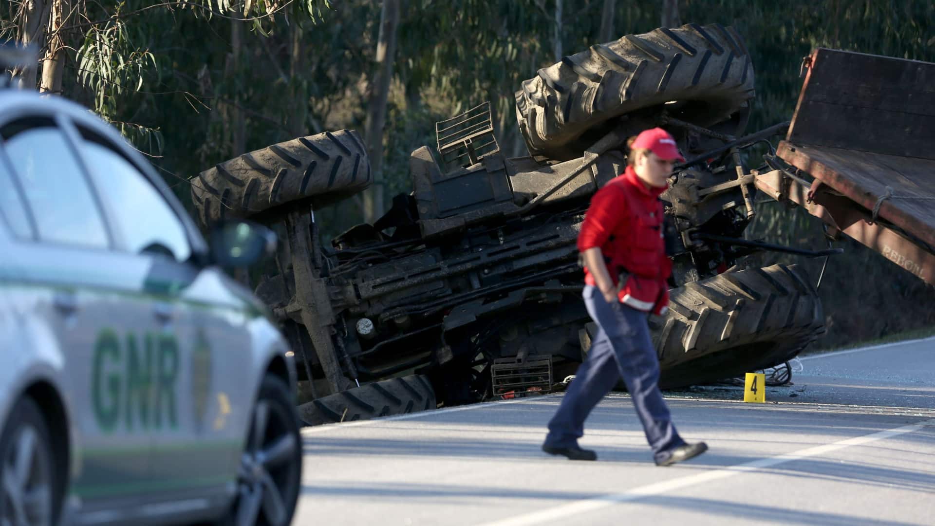 Un homme âgé meurt dans un accident de tracteur agricole à Moura.