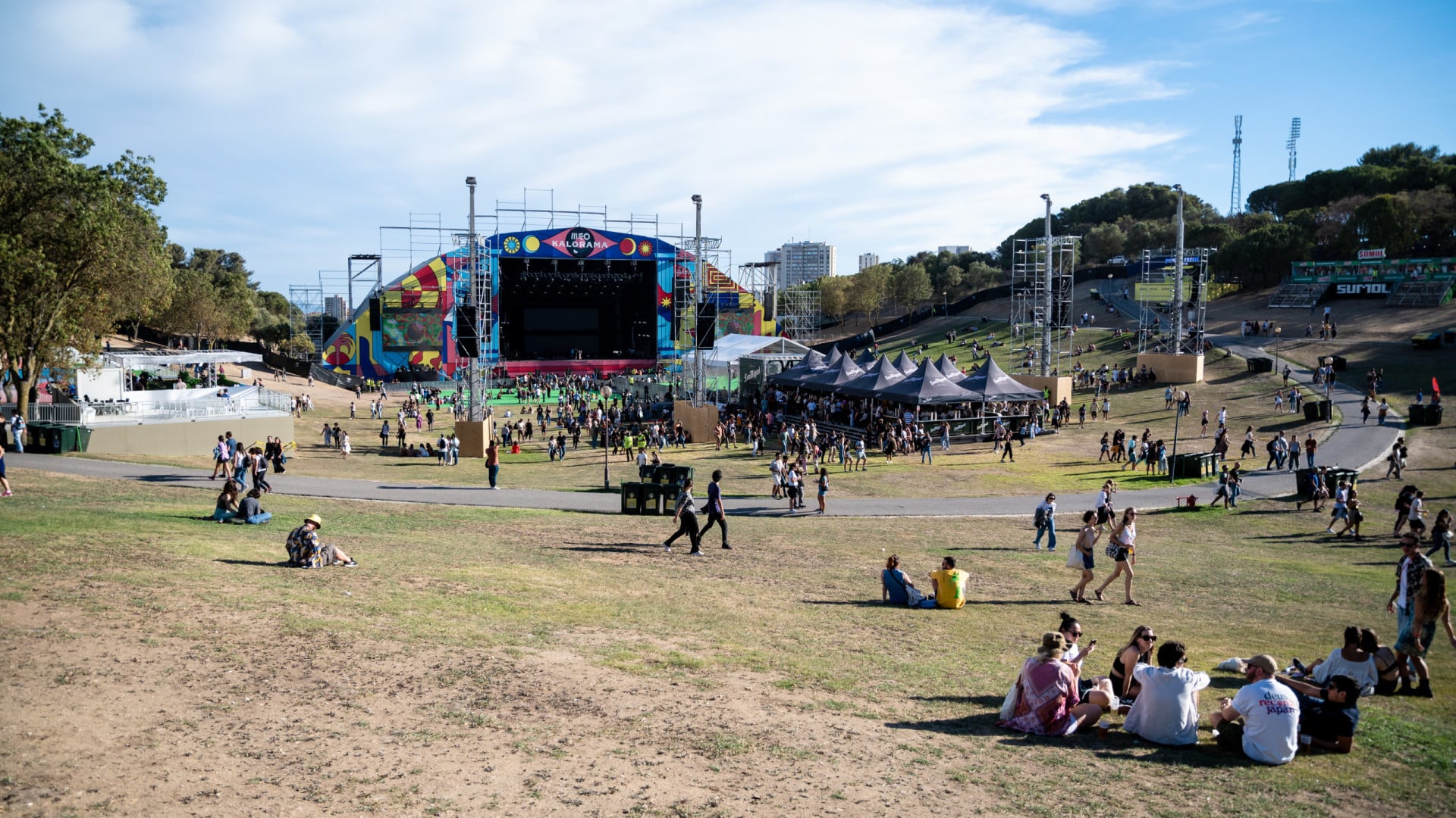 Un jeune perd son téléphone lors d'un festival à Lisbonne et déclare un faux vol.